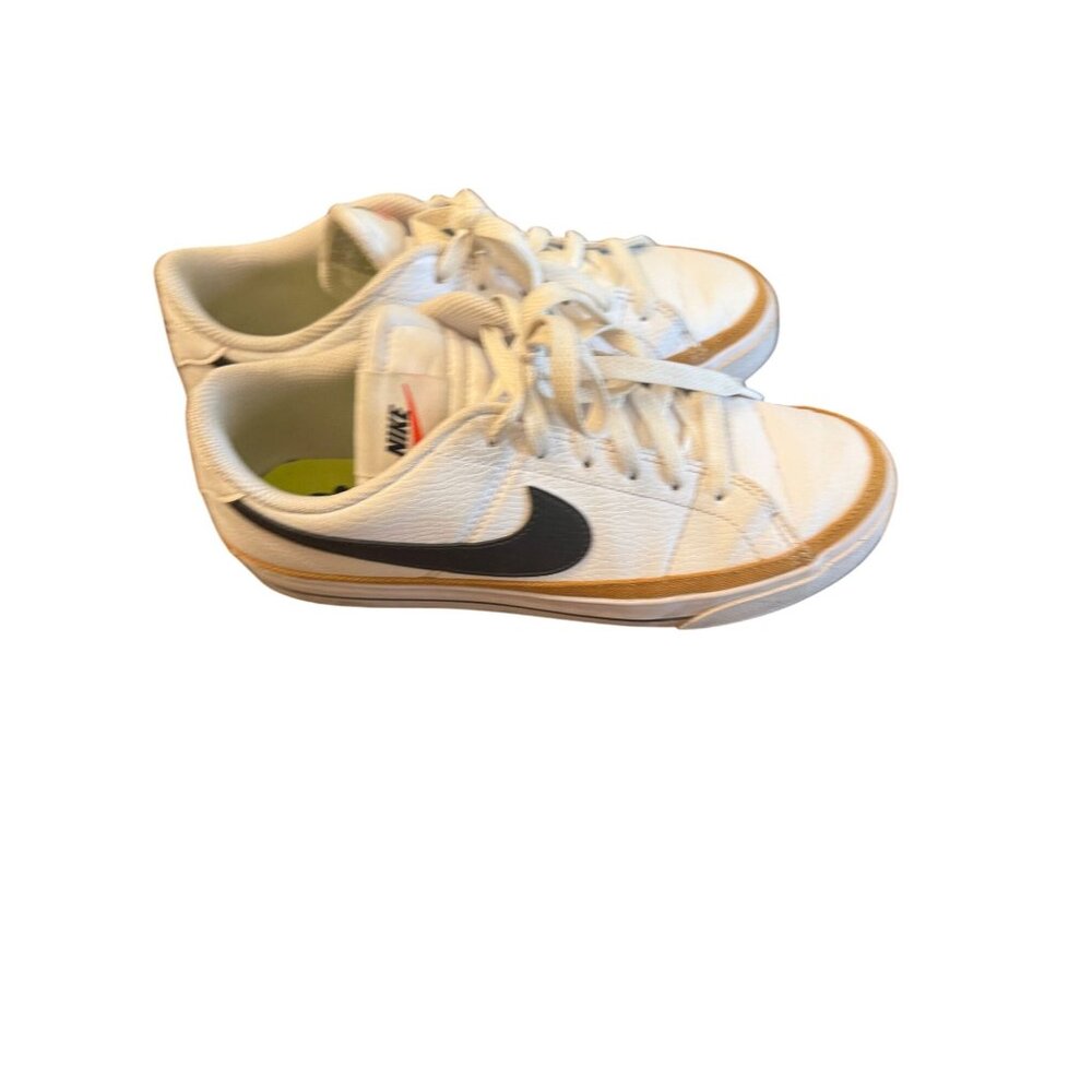 Nike women's sneakers size 7.5 - Picture 2 of 6